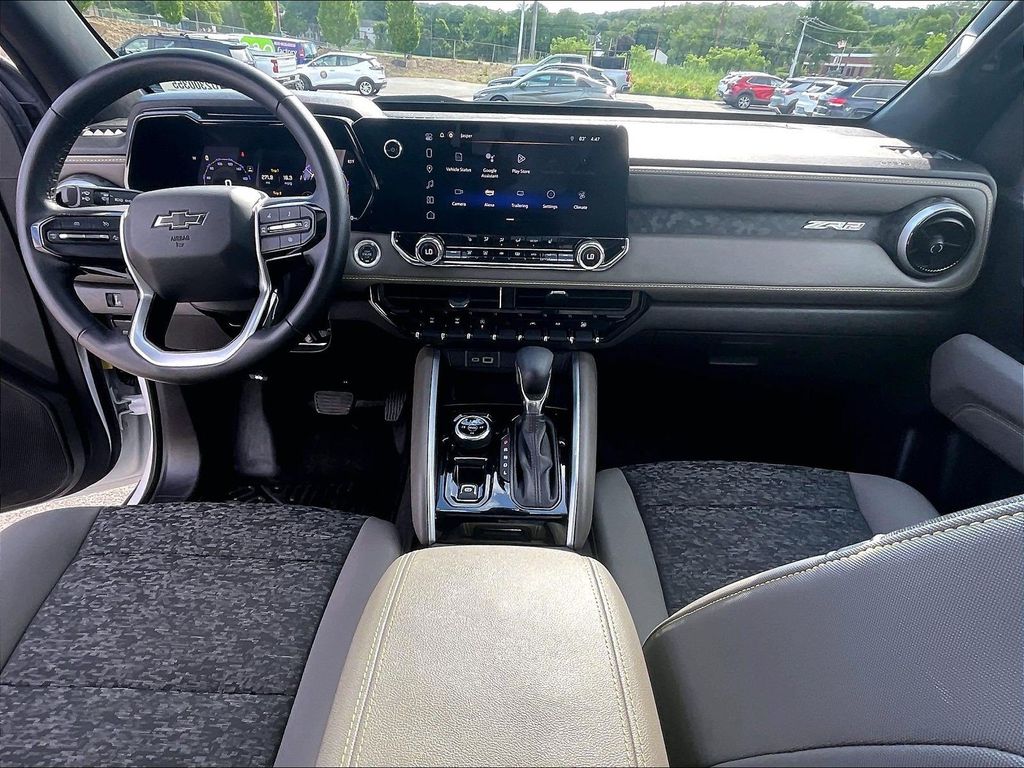 2024 Chevrolet Colorado — photo 20