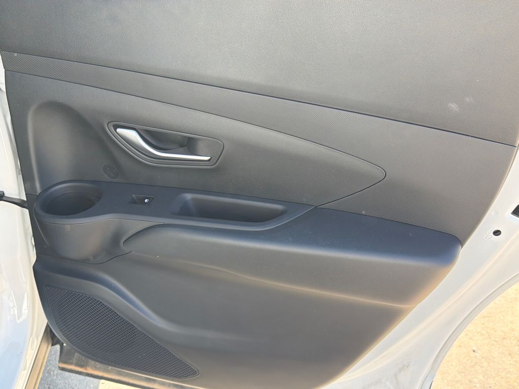 New 2026 White Hyundai SE image 17