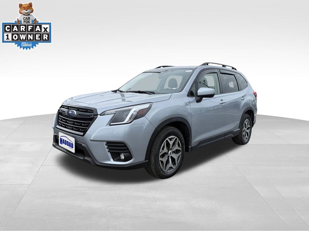 Ice Silver Metallic 2024 Subaru Forester Premium Crossover AWD SUV / Crossover All-Wheel Drive Continuously Variable Transmission