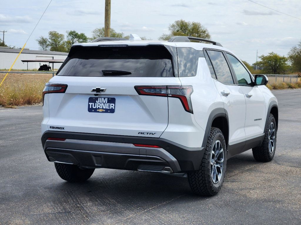 2025 Chevrolet Equinox ACTIV 3