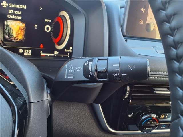 2025 Nissan Rogue SL photo