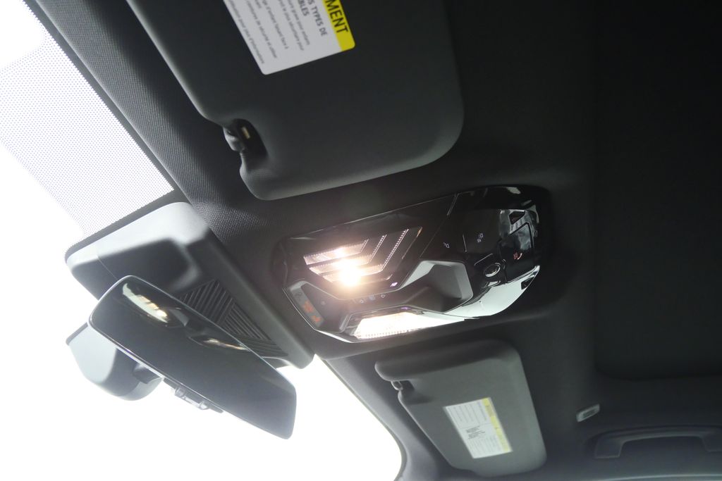 Thumbnail: 2026 BMW X3 - 21