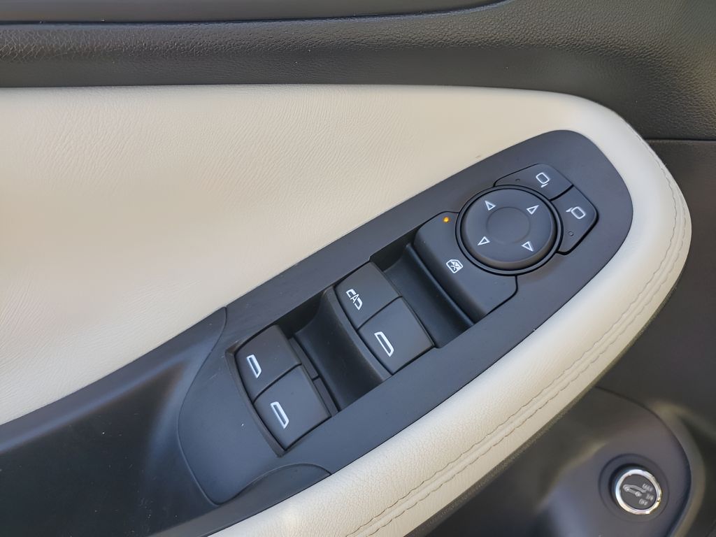 Used Car 2021 Buick Encore Gx  Essence For Sale Under $20,000 In Austin, Texas