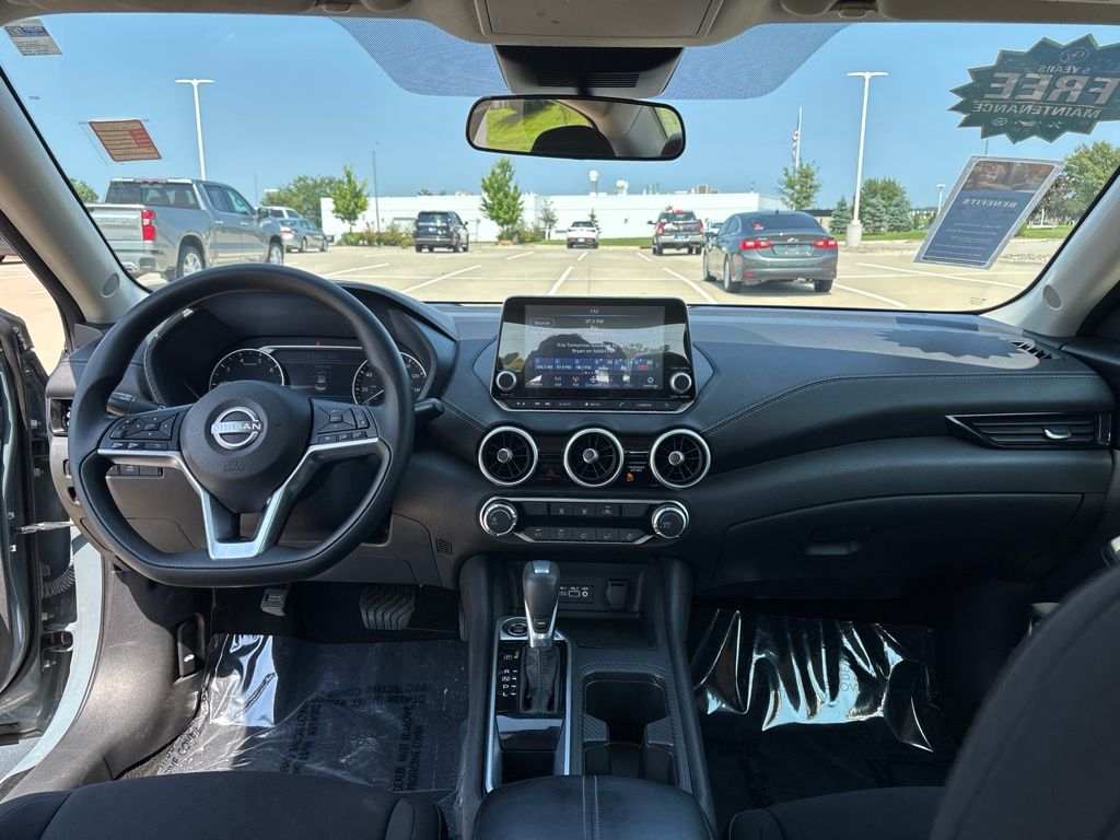 Used 2025 Nissan Sentra Sedan
