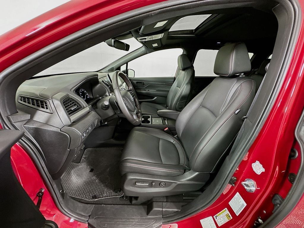 Thumbnail: 2025 Honda Odyssey - 20