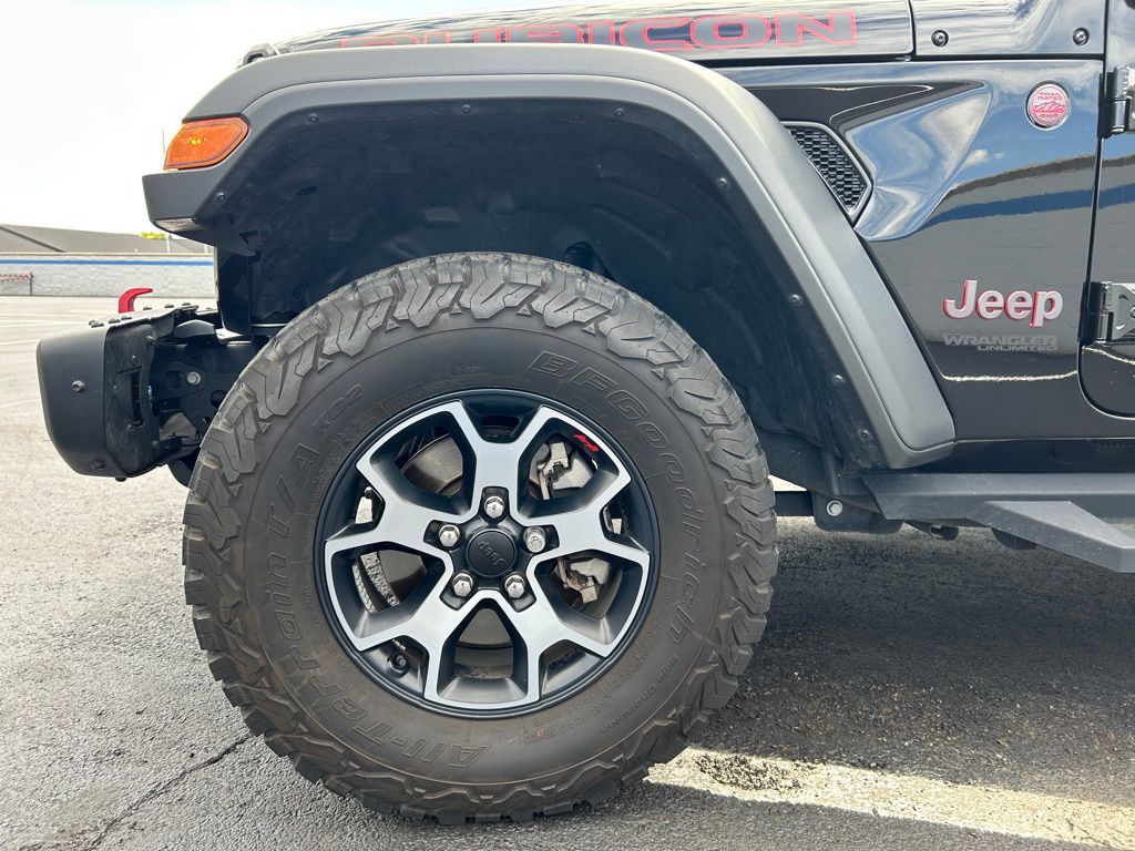 Thumbnail: 2022 Jeep Wrangler - 10