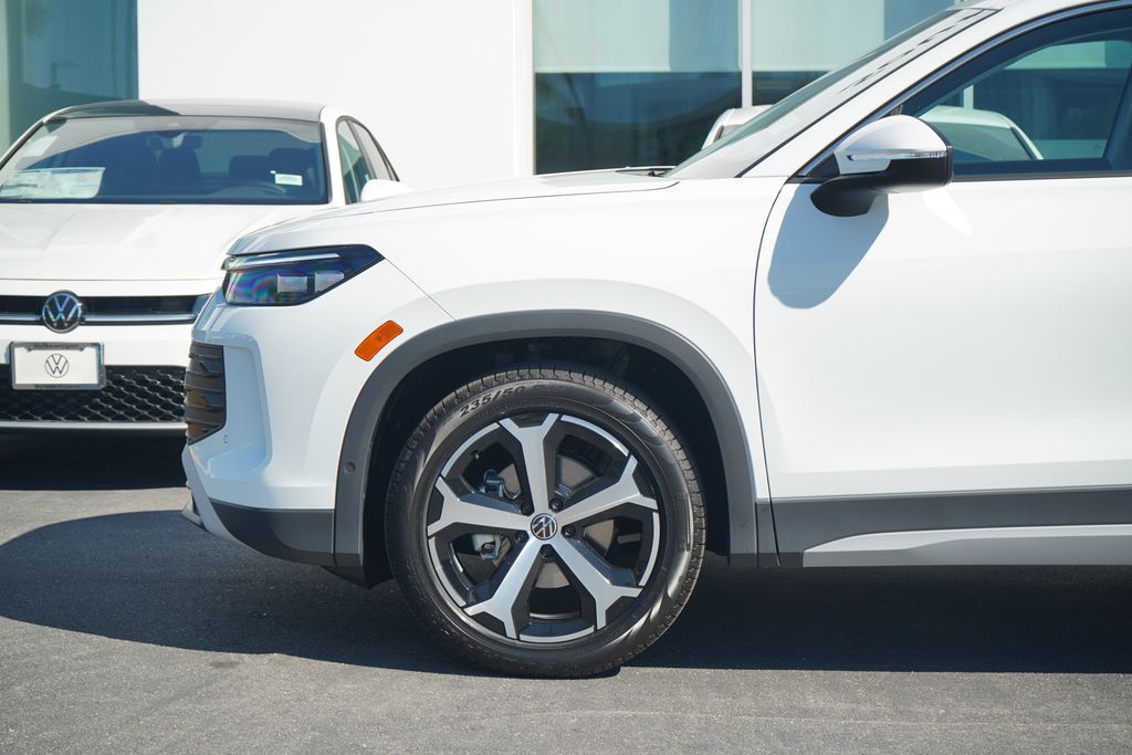 Thumbnail: 2026 Volkswagen Tiguan - 2