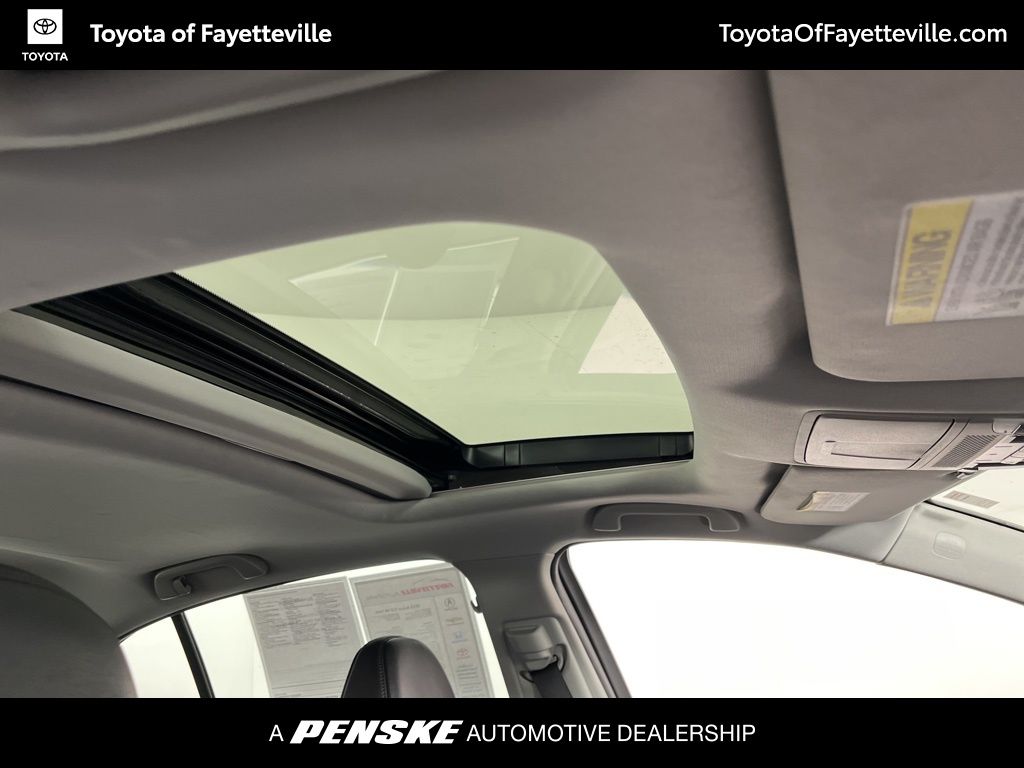 Thumbnail: 2015 Acura TLX - 5