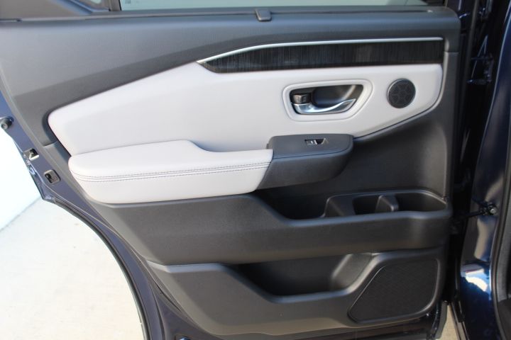 Used Car 2024 Honda Pilot  Elite For Sale Under $50,000 In Georgetown, Texas