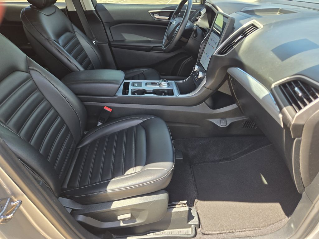 2022 Ford Edge SEL Silver at Autostrade
