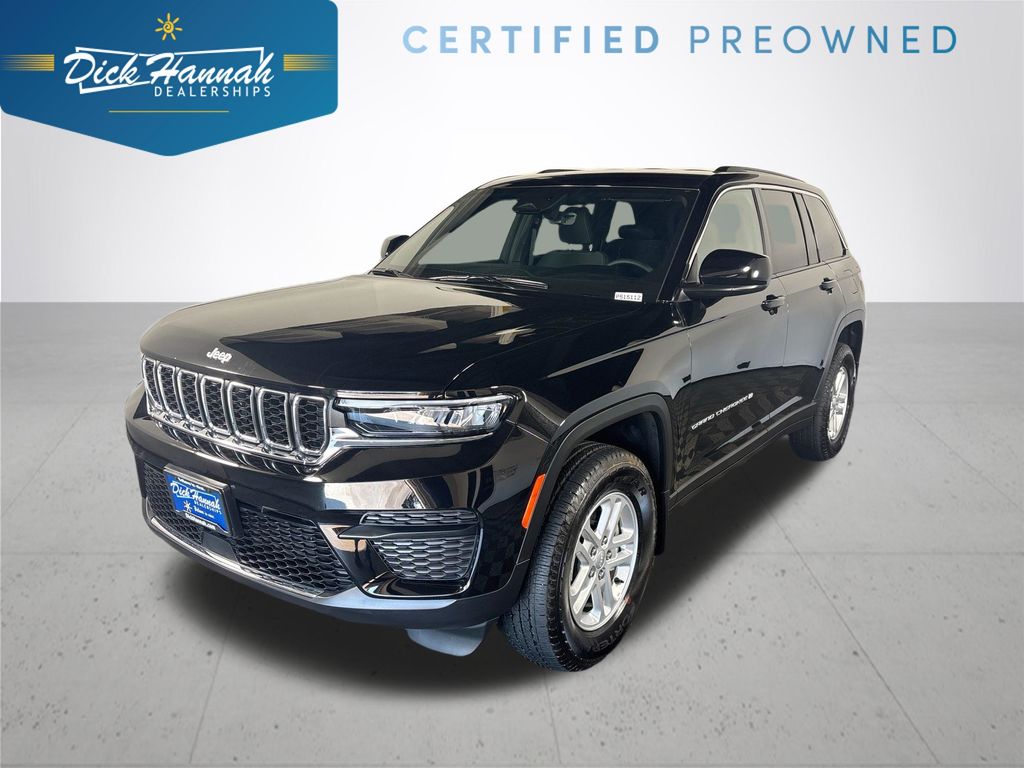 2025 Jeep Grand Cherokee Laredo