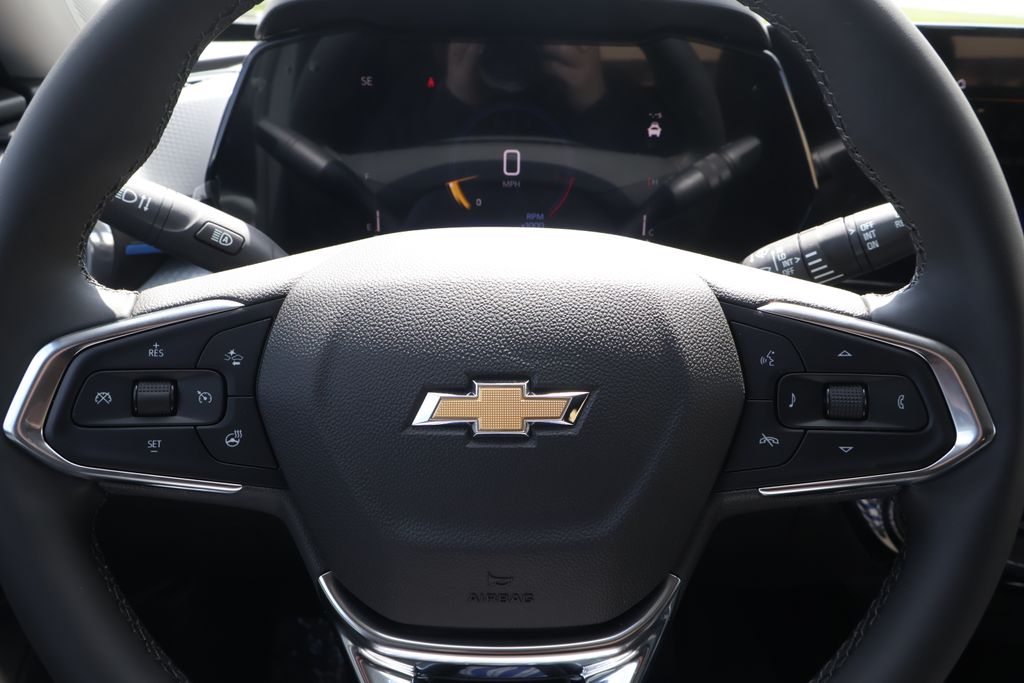 Thumbnail: 2026 Chevrolet Trax - 21