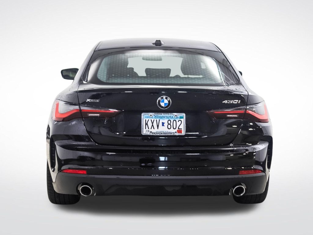 Thumbnail: 2024 BMW 4 Series - 4