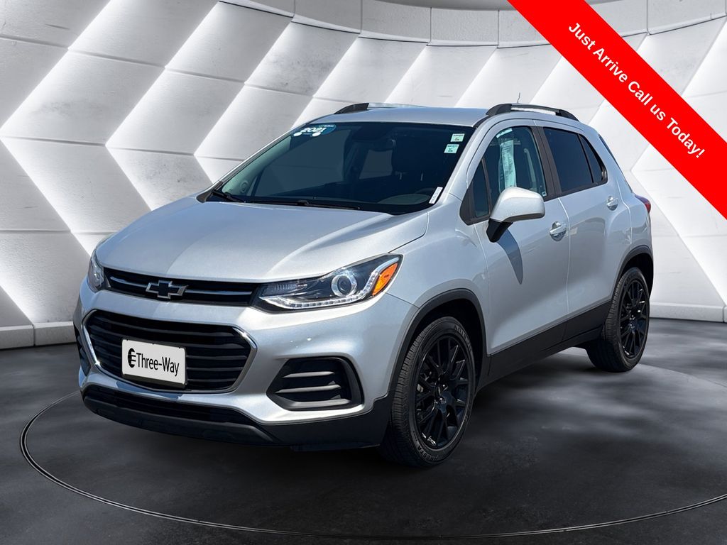 Silver Ice Metallic 2021 Chevrolet Trax SUV / Crossover Front-Wheel Drive 6-Speed Automatic