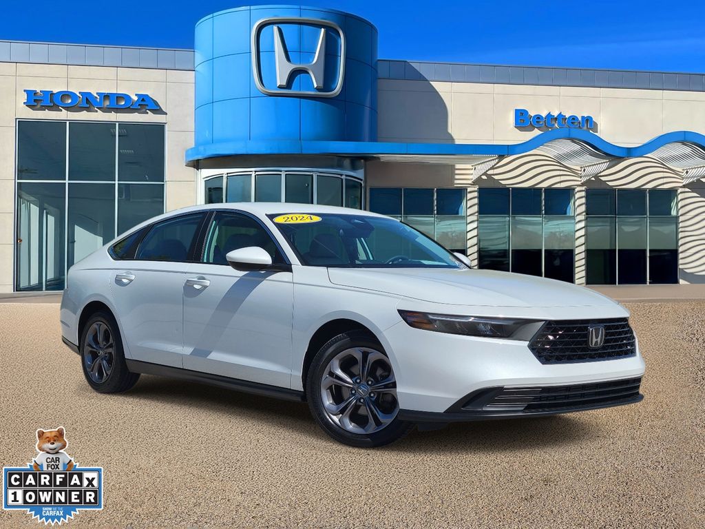Platinum White Pearl 2024 Honda Accord Sedan Front-Wheel Drive Continuously Variable Transmission