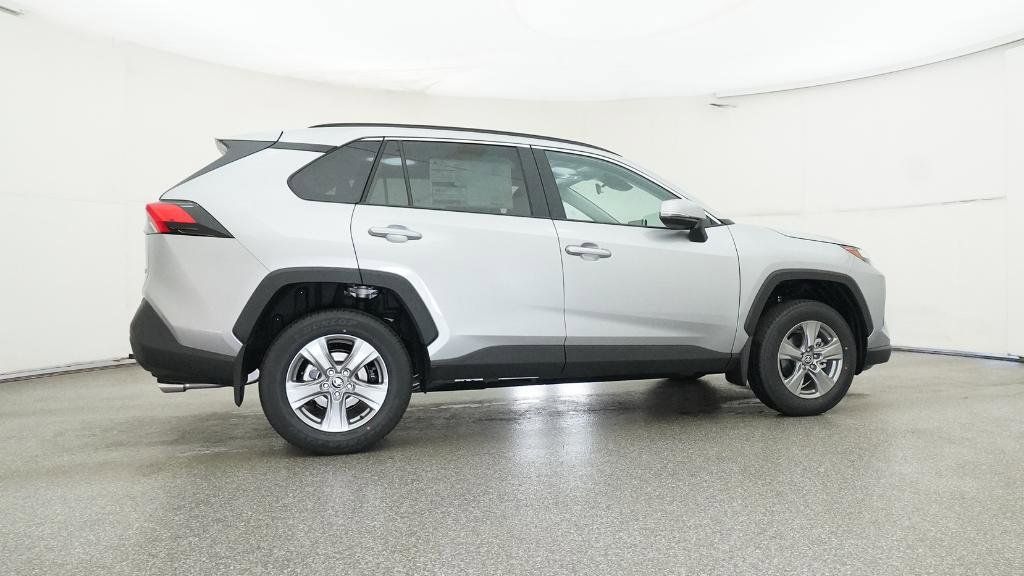 Thumbnail: 2025 Toyota RAV4 - 29