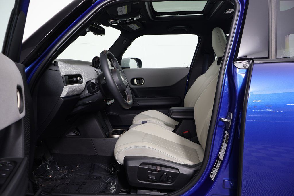 Thumbnail: 2025 MINI Cooper - 10