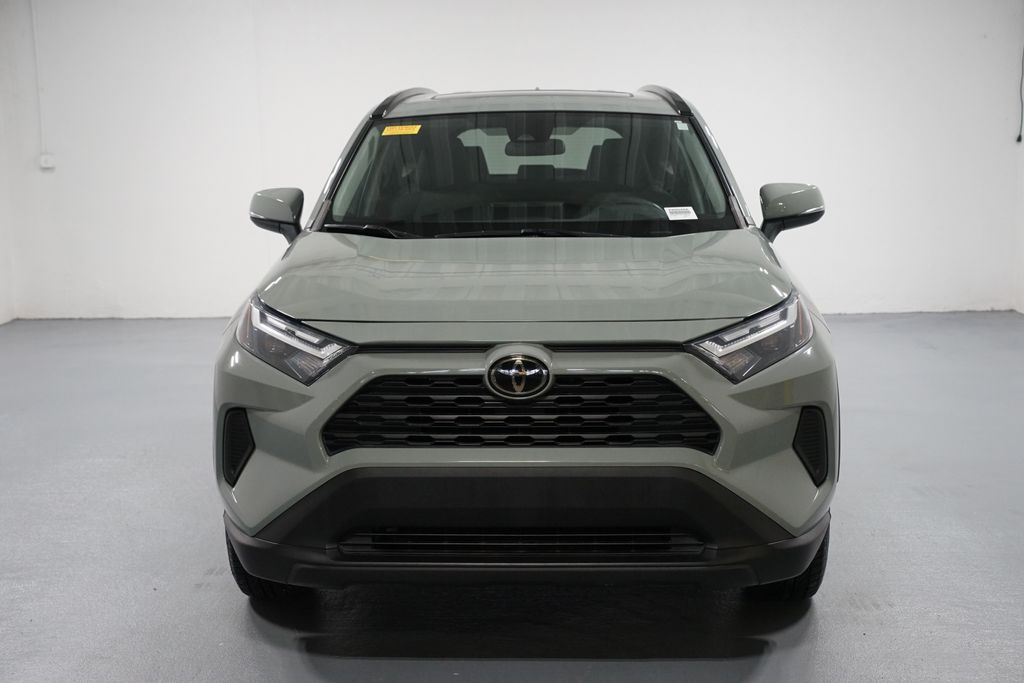 Thumbnail: 2022 Toyota RAV4 - 2