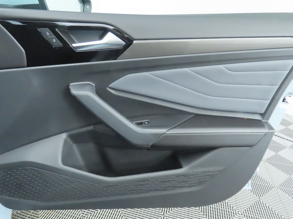 Thumbnail: 2026 Volkswagen Jetta - 26