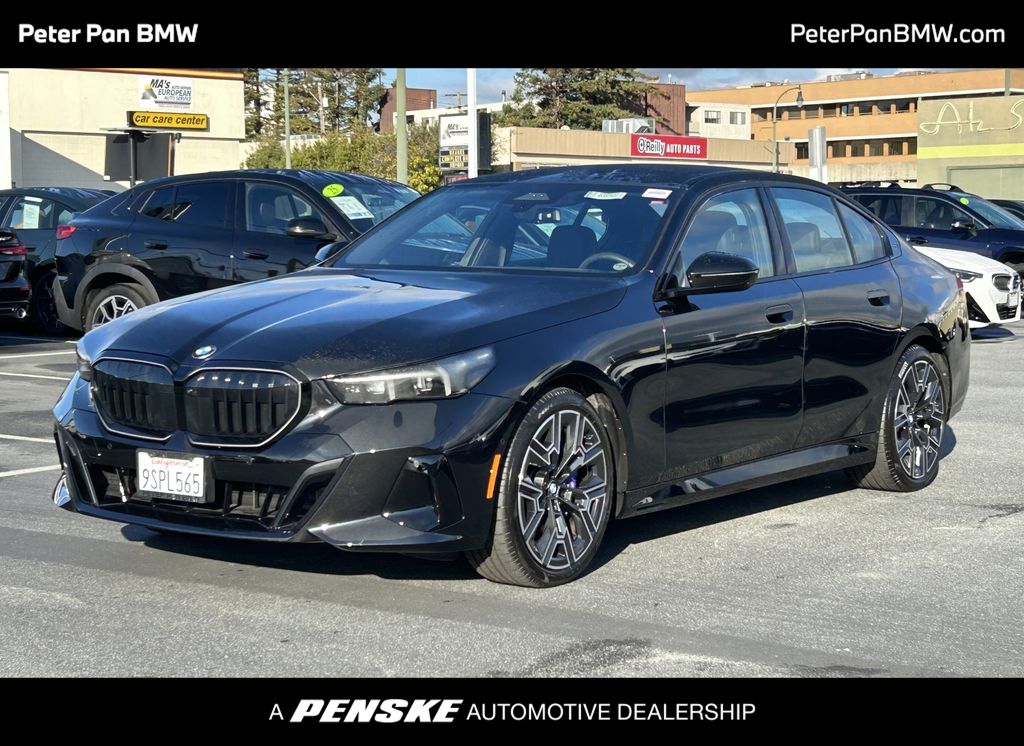 Thumbnail: 2025 BMW 5 Series - 1