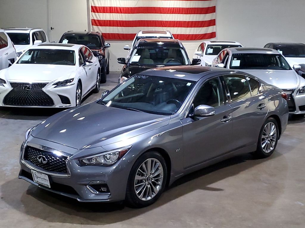 2018 INFINITI Q50 3.0t LUXE 40