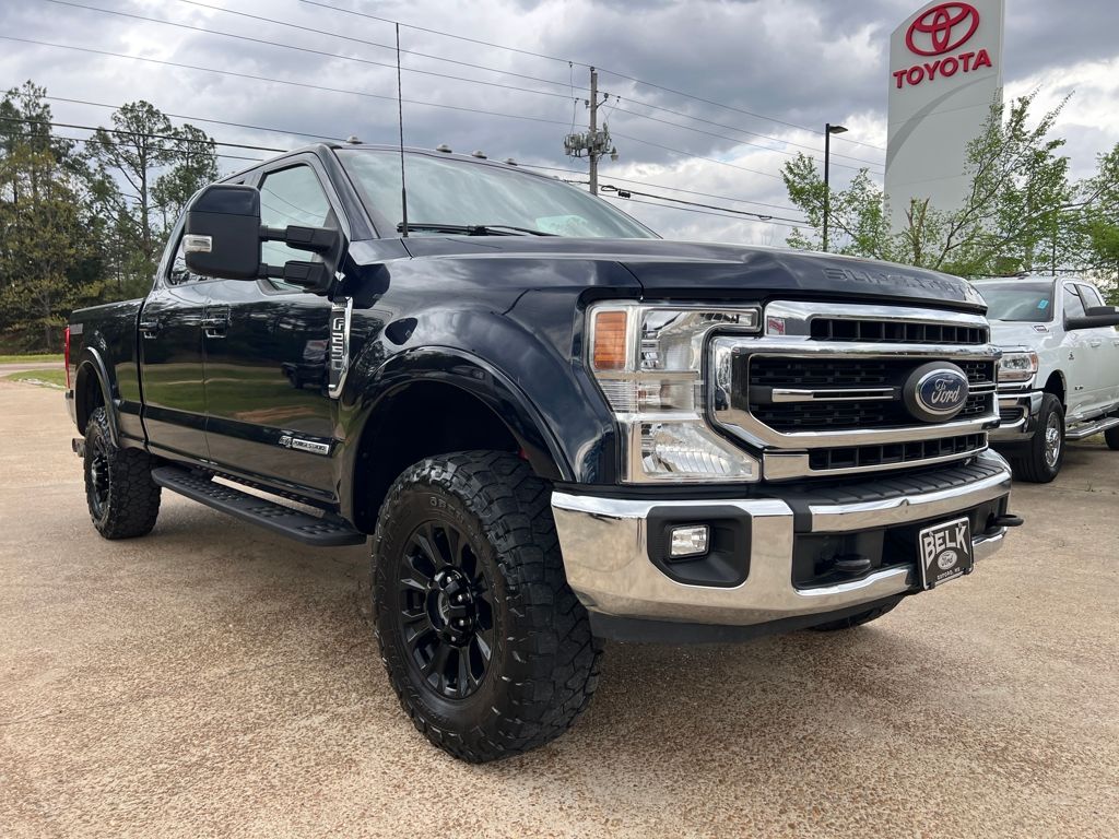 Antimatter Blue Metallic 2022 Ford F-250 Super Duty Lariat Crew Cab 4WD Pickup Truck Four-Wheel Drive Automatic