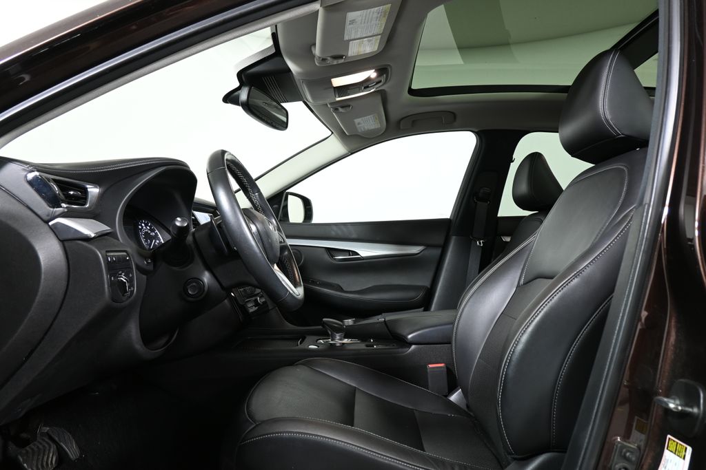 Thumbnail: 2020 INFINITI QX50 - 3
