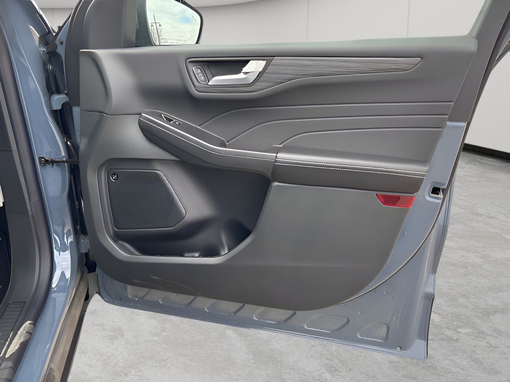 2025 Ford Escape Plug-In Hybrid