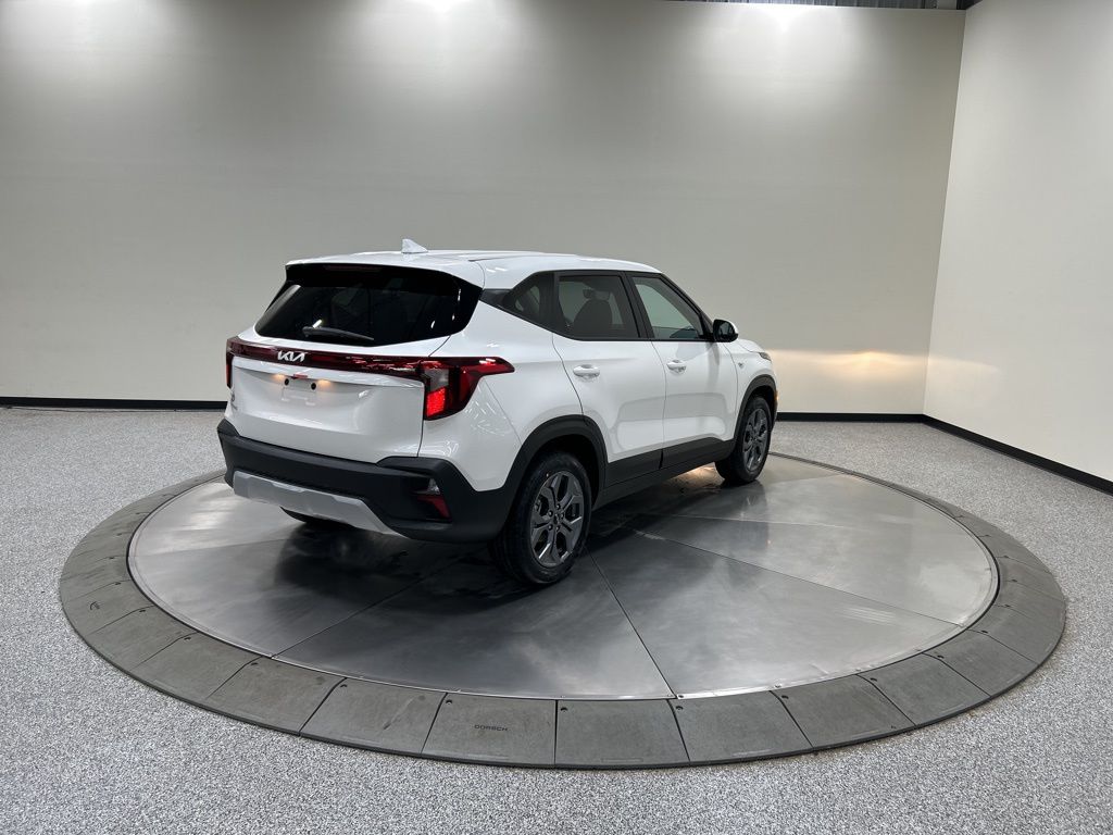 new 2026 Kia Seltos car, priced at $24,630