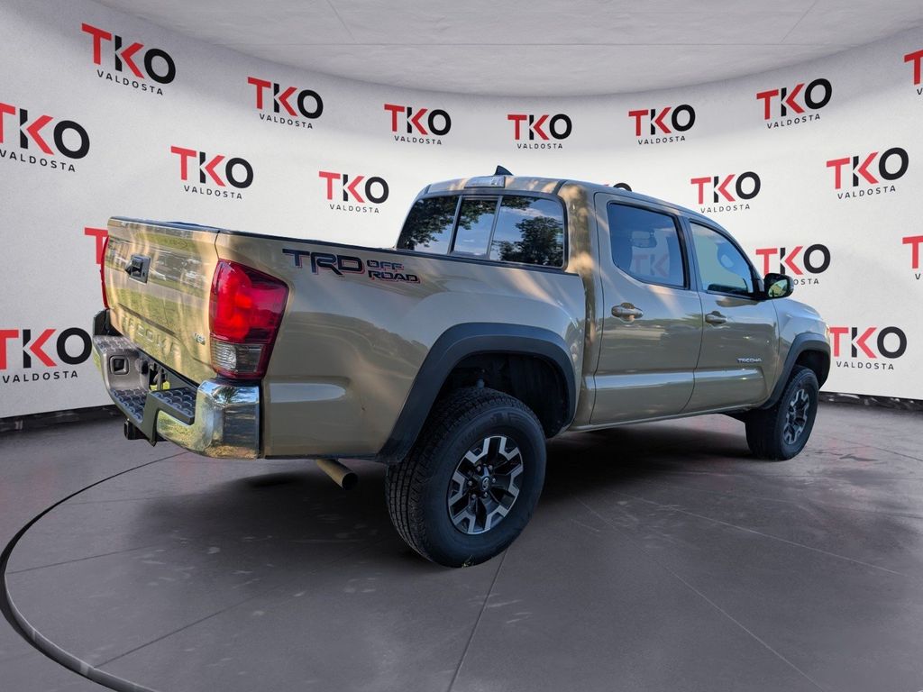 Used 2016 Toyota Tacoma Truck
