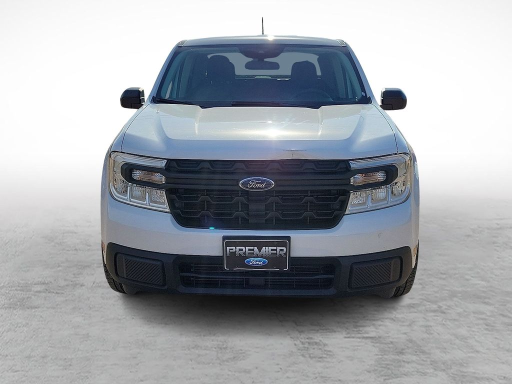 Used 2022 White Ford XL image 3