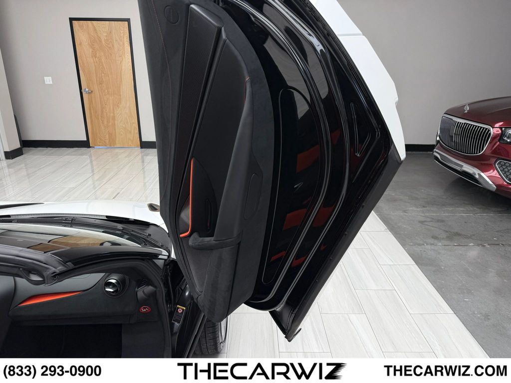 2024 McLaren 750S