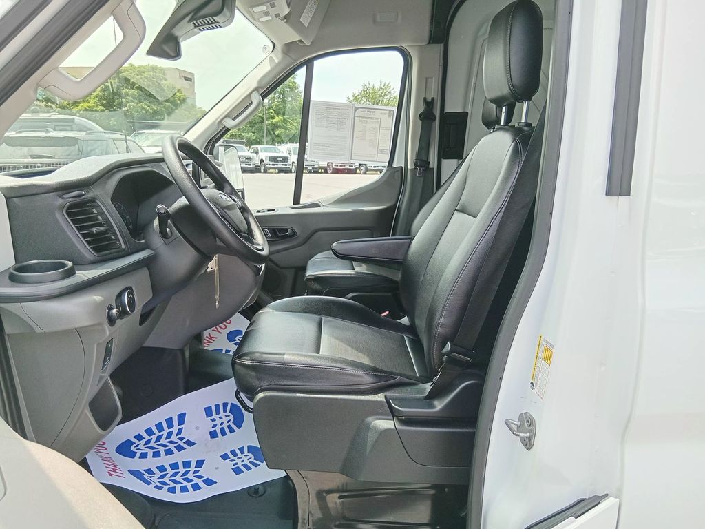 2024 Ford Transit-250 Cargo Van 