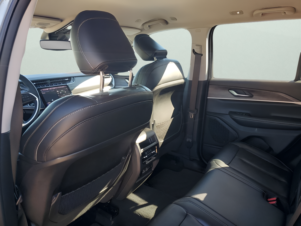 Used Car 2024 Jeep Grand Cherokee  Limited For Sale Under $40,000 In Austin, Texas