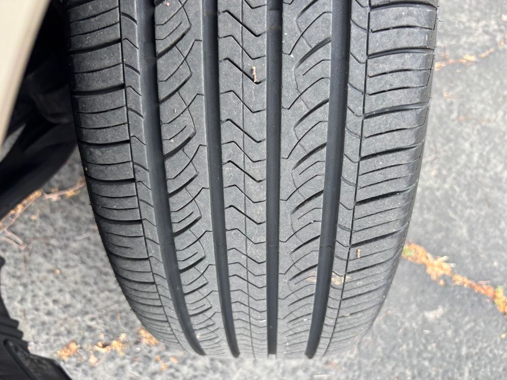 Thumbnail: 2006 Lexus RX - 31