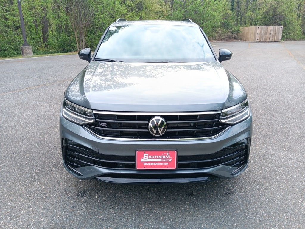 2024 Volkswagen Tiguan 2.0T SE R-Line Black 8