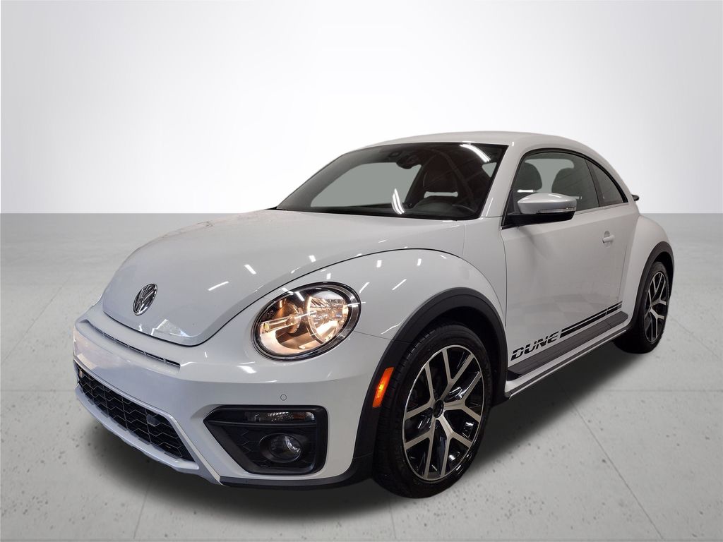 2016 Volkswagen Beetle 1.8T Dune photo 2
