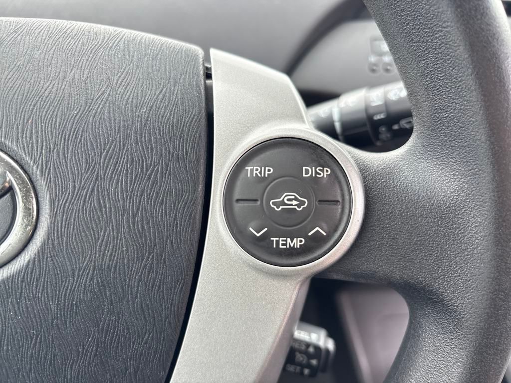 2010 Super White Toyota Prius II FWD Hatchback