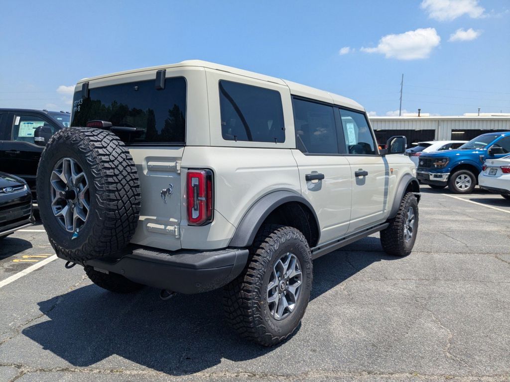 2025 Ford Bronco Badlands