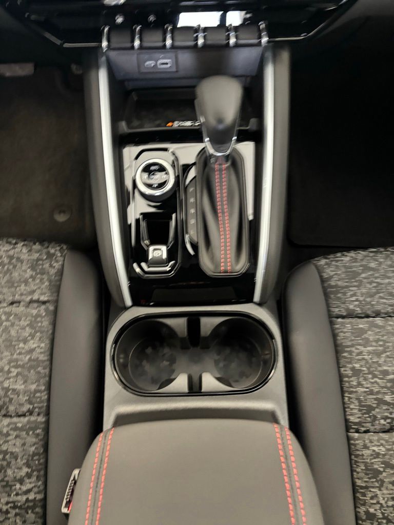 2026 Chevrolet Colorado Z71 - Photo 17