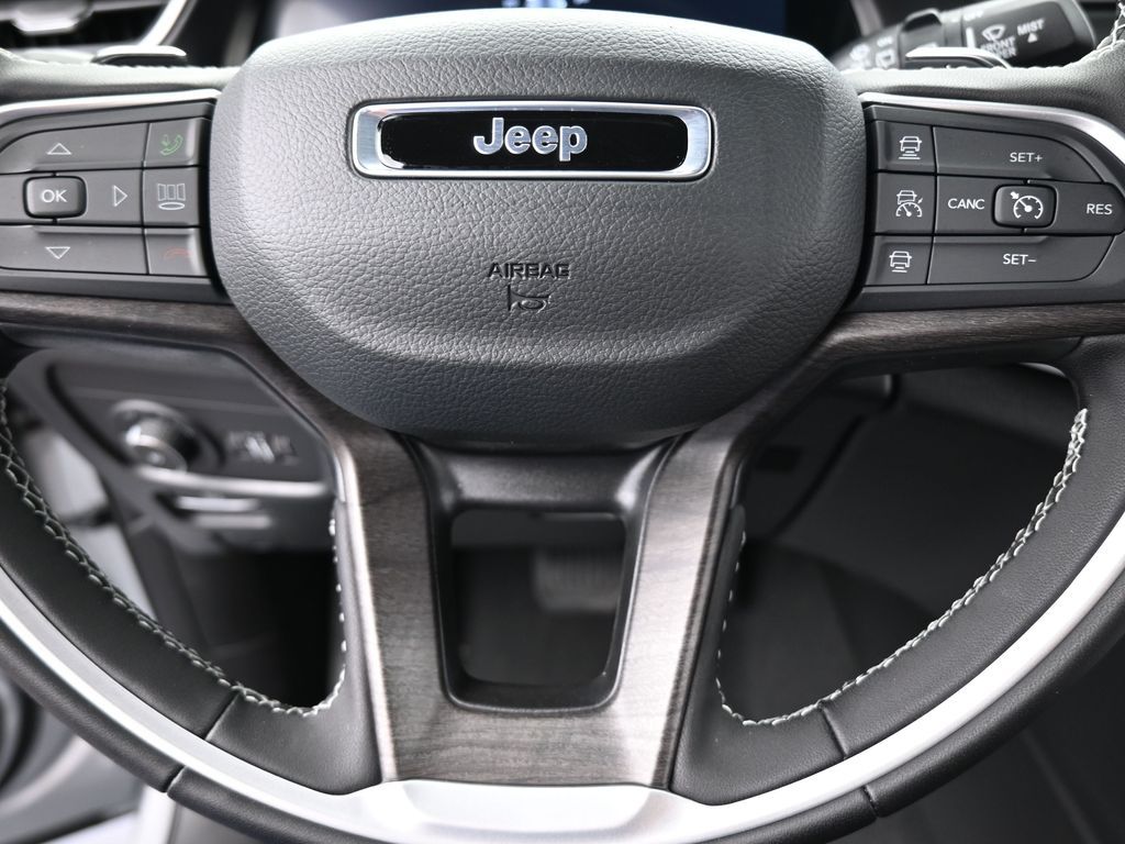 New 2025 Silver Zynith Jeep Limited image 24