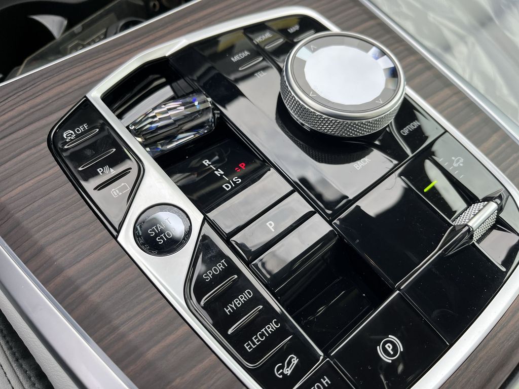 Thumbnail: 2026 BMW X5 - 20