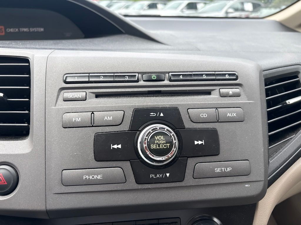 Used 2012 Red Honda EX image 17