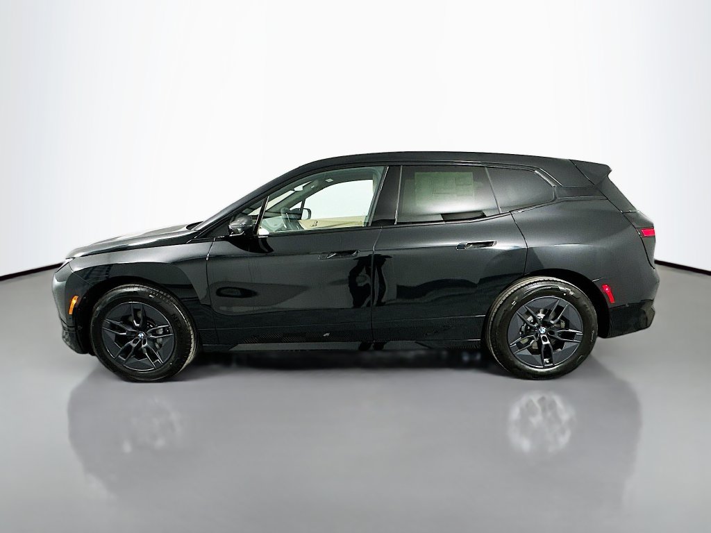 Thumbnail: 2026 BMW iX - 8
