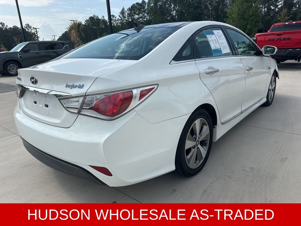 2012 Porcelain White Pearl Mica Hyundai Sonata Base FWD Sedan