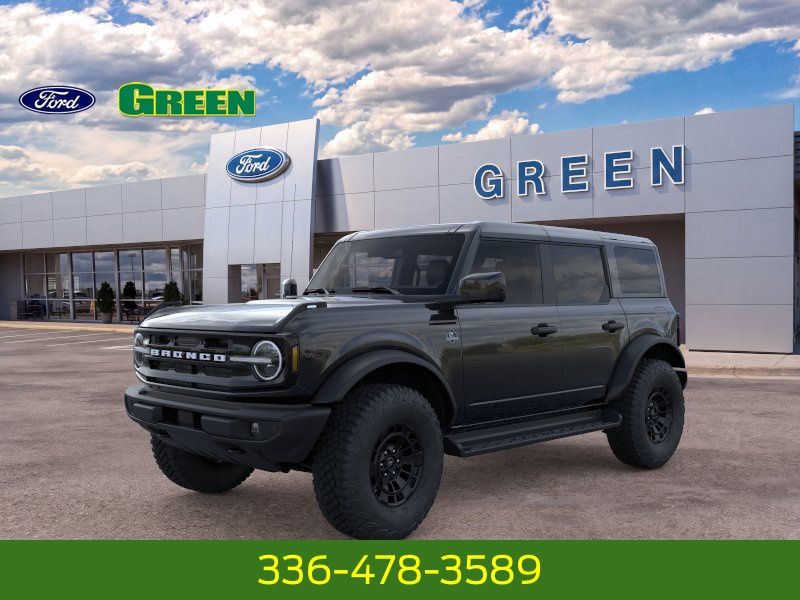 Shadow Black 2026 Ford Bronco SUV / Crossover Four-Wheel Drive Automatic