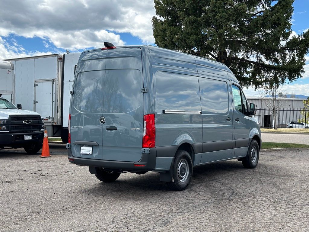 2024 Mercedes-Benz Sprinter 2500 Cargo 144 WB 33