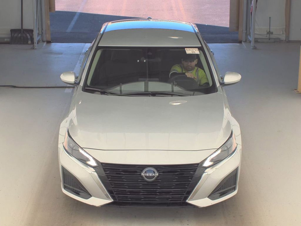 2023 Nissan Altima 2.5 SV AWD's photo
