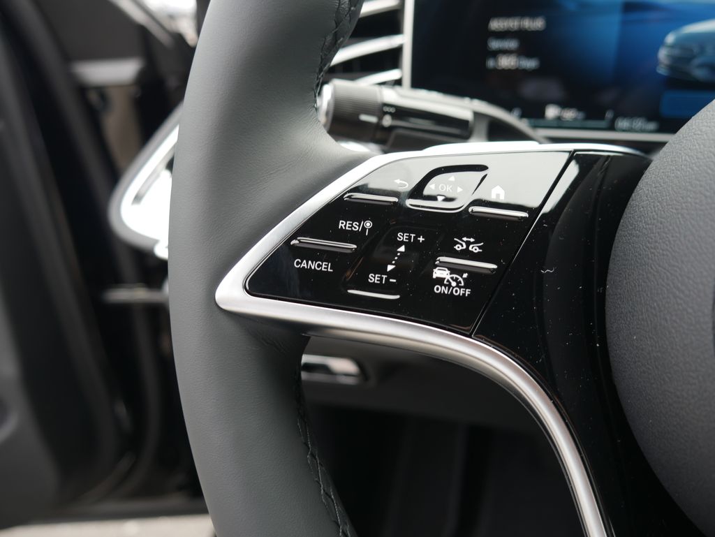 Thumbnail: 2026 Mercedes-Benz E-Class - 30