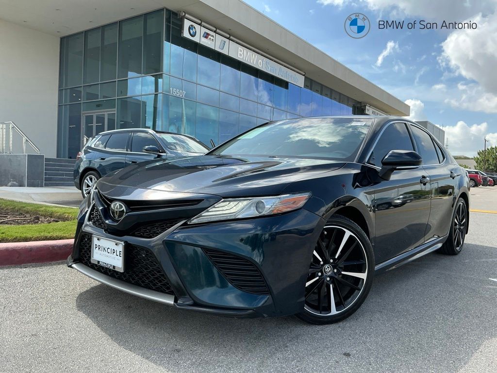 Teal (Galactic Aqua Mica) 2018 Toyota Camry Sedan Front-Wheel Drive 8-Speed Automatic